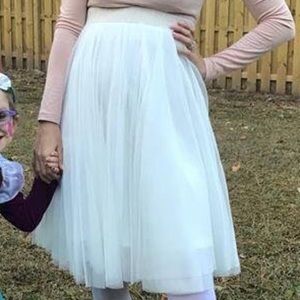 Flowy white tulle skirt